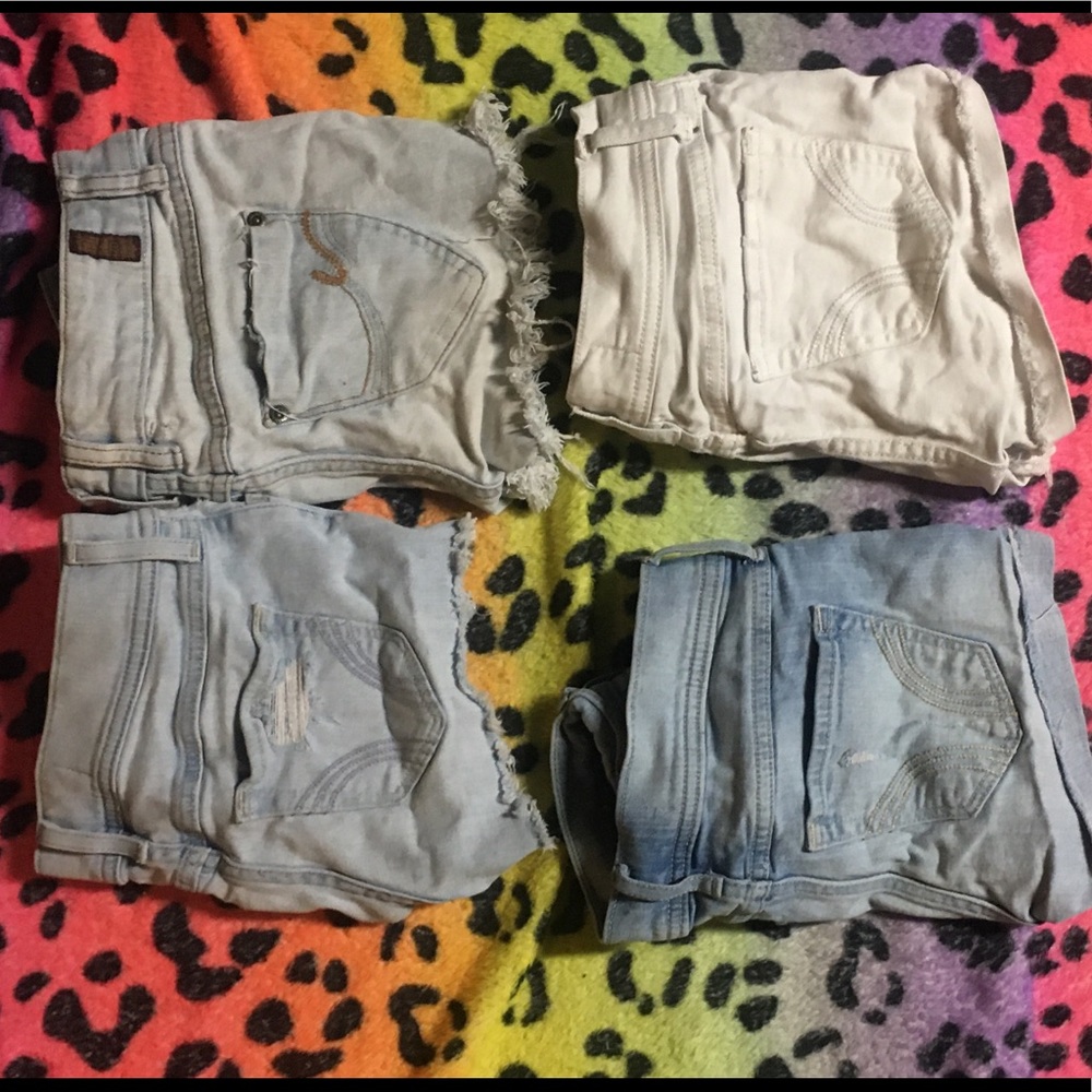 Hollister Shorts Size 00 - 4 Pairs